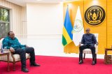Perezida Kagame yaganiriye na Uhuru Kenyatta