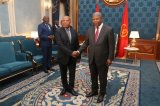 Perezida wa Sena Dr Kalinda n'abo bari kumwe baganiriye na Perezida Lourenço
