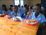 Nta gahunda dufite yo kongera amafaranga y'ishuri – Minisitiri w'Uburezi