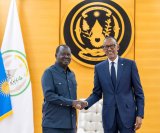 Perezida Kagame yihanganishije Abanyakenya kubera urupfu rwa Raila Odinga