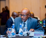 Minisiteri y'Uburezi iraganira n'ababyeyi uburyo haboneka abarimu beza n'amashuri meza