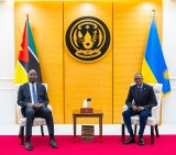 Perezida Kagame yakiriye mugenzi we wa Mozambique i Kigali