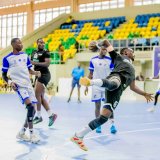 #ECAHFHandball: Police HC yasezereye Gicumbi HT, irahura na APR HC muri 1/2