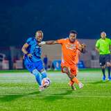 RPL: Police FC itsinzwe na AS Kigali mu mukino waranzwe n'izima ry'amatara n'imvura(Amafoto)