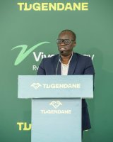 Vivo Energy yiyemeje kwishyurira abanyeshuri bafite ubumuga no kubaha ibikoresho