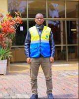 Your Motari, yize ubwarimu ariko ubu arigisha abamotari uko batwara Abasitari