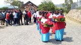 Abanyamuryango ba FPR basuye Urwibutso rwa Kibilila banaremera uwarokotse Jenoside
